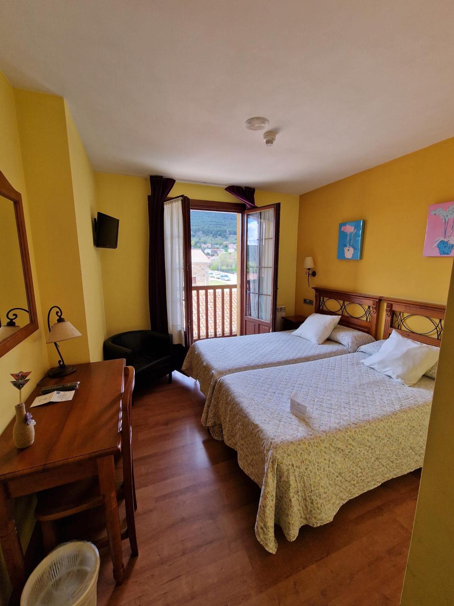 וינואסה Hotel Virginia R.H. מראה חיצוני תמונה